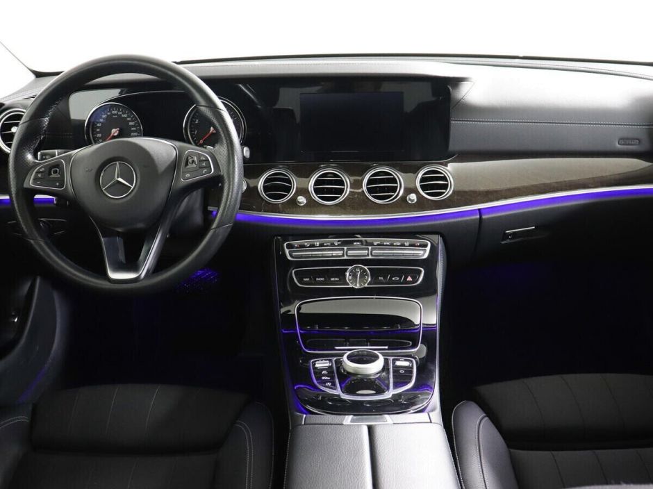 Mercedes-Benz E-Класс, 2.0 л, АТ, 2017 фото 8