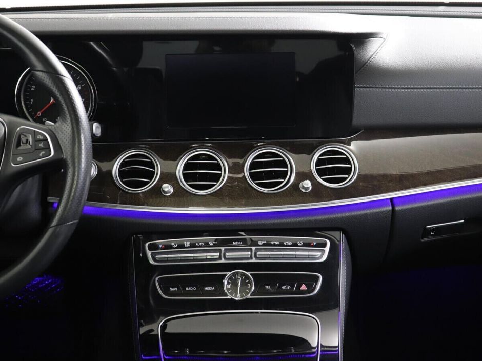 Mercedes-Benz E-Класс, 2.0 л, АТ, 2017 фото 9