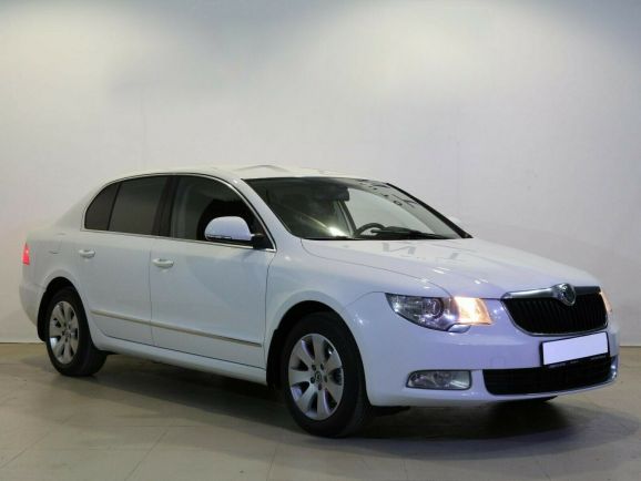 Skoda Superb, 1.8 л, Робот, 2009 фото 4