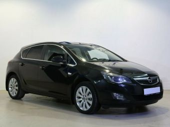 Opel Astra, 1.6 л, АКПП, 2012 фото 4