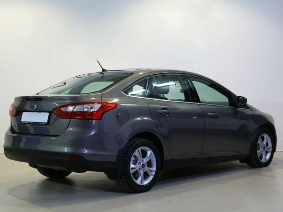 Ford Focus, 1.6 л, Робот, 2014 фото 5