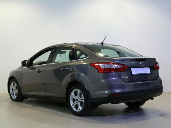 Ford Focus, 1.6 л, Робот, 2014 фото 6