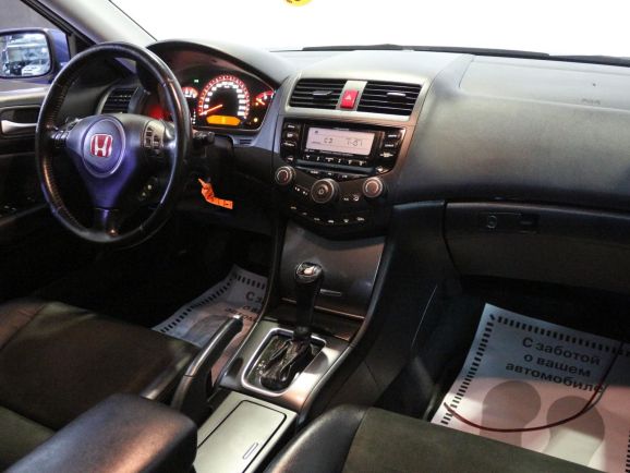 Honda Accord, 2.4 л, АТ, 2006 фото 7