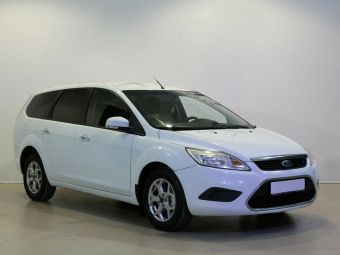 Ford Focus, 1.8 л, МКПП, 2010 фото 4