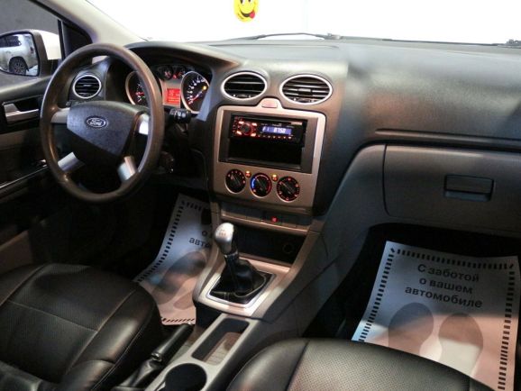 Ford Focus, 1.8 л, МТ, 2010 фото 7