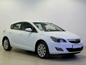 Opel Astra, 1.6 л, АКПП, 2010 фото 4