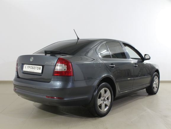 Skoda Octavia, 1.8 л, Робот, 2011 фото 5