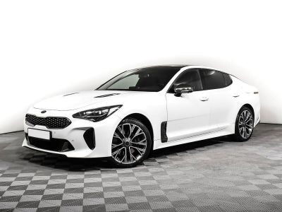 Kia Stinger, 2.0 л, АКПП, 2018 фото 3