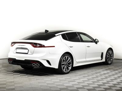 Kia Stinger, 2.0 л, АКПП, 2018 фото 4