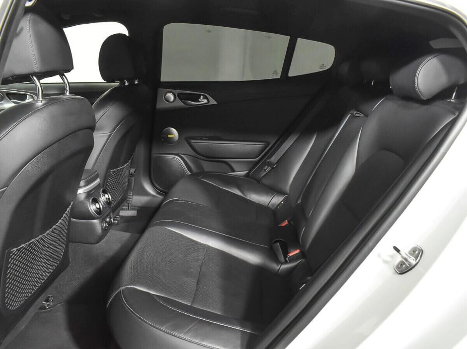 Kia Stinger, 2.0 л, АТ, 2018 фото 12