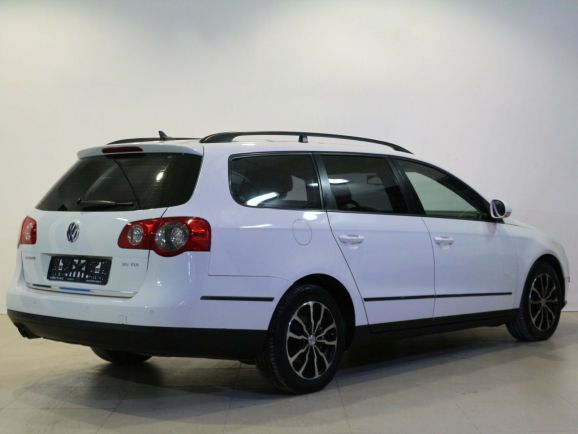 Volkswagen Passat, 2.0 л, Робот, 2008 фото 5