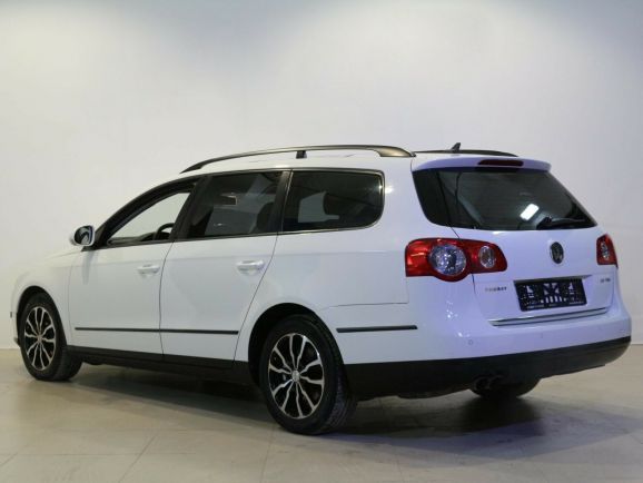 Volkswagen Passat, 2.0 л, Робот, 2008 фото 6