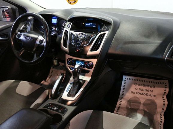 Ford Focus, 2.0 л, Робот, 2014 фото 7
