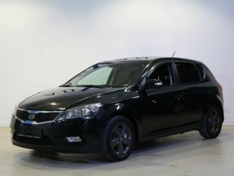 Kia Ceed, 1.6 л, АКПП, 2010 фото 3