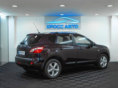 Nissan Qashqai, 2.0 л, CVT, 2011 фото 4