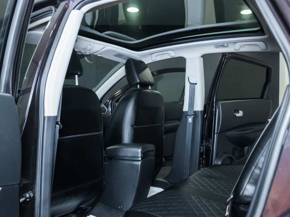 Nissan Qashqai, 2.0 л, Вариатор, 2011 фото 9