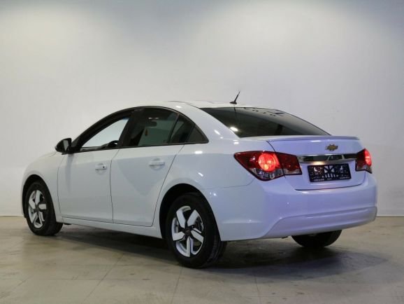 Chevrolet Cruze, 1.6 л, АТ, 2015 фото 6