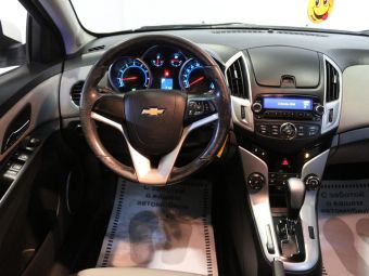 Chevrolet Cruze, 1.6 л, АКПП, 2015 фото 2