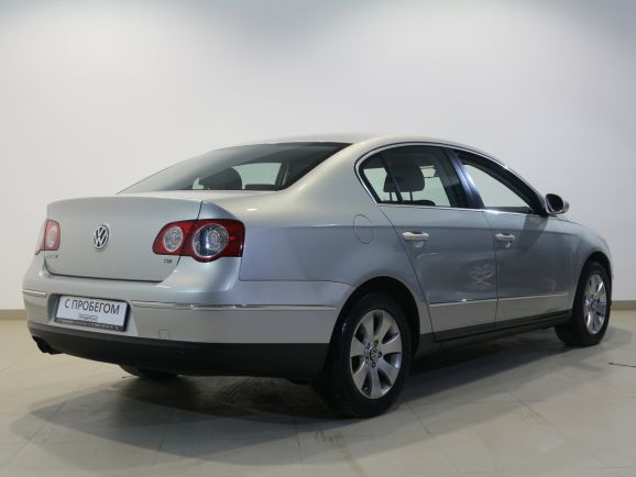 Volkswagen Passat, 2.0 л, Робот, 2007 фото 5