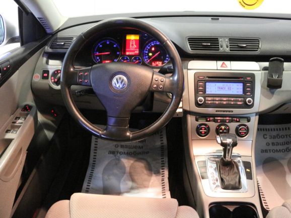 Volkswagen Passat, 2.0 л, Робот, 2007 фото 2