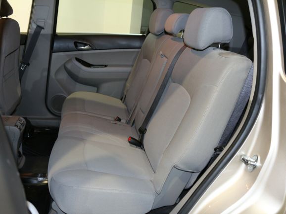Chevrolet Orlando, 1.8 л, МТ, 2011 фото 7