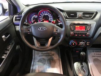 Kia Rio, 1.6 л, АКПП, 2011 фото 2