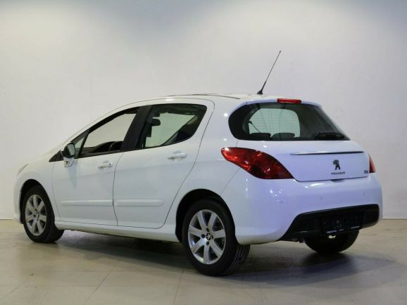 Peugeot 308, 1.6 л, АТ, 2013 фото 6