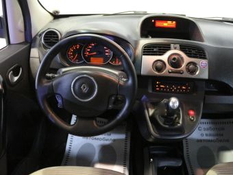 Renault Kangoo, 1.6 л, МКПП, 2012 фото 2