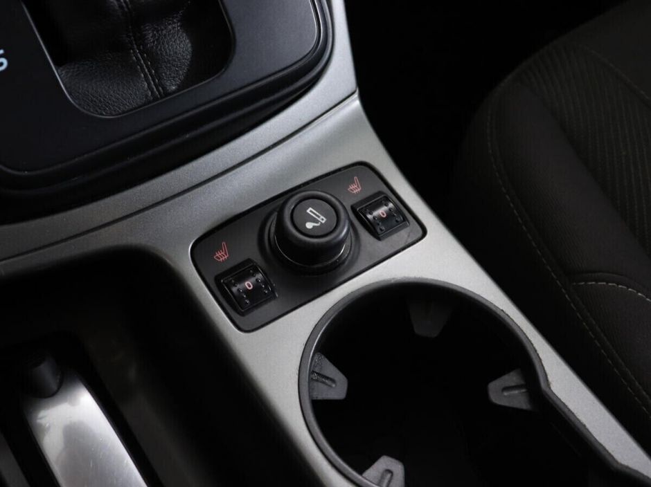 Ford Kuga, 1.6 л, АТ, 2014 фото 1