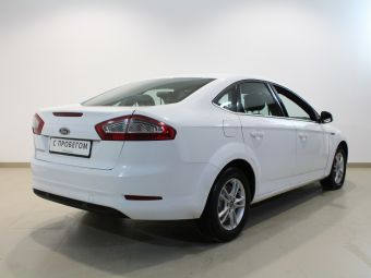 Ford Mondeo, 2.0 л, МКПП, 2012 фото 5