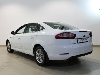 Ford Mondeo, 2.0 л, МКПП, 2012 фото 6