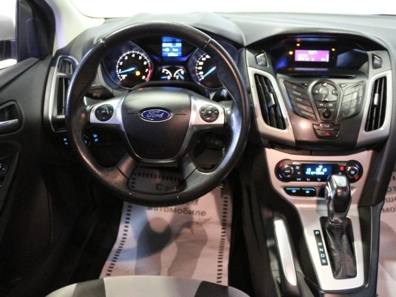 Ford Focus, 1.6 л, Робот, 2013 фото 2
