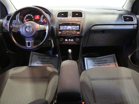 Volkswagen Polo, 1.6 л, АТ, 2011 фото 2