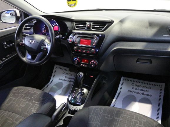 Kia Rio, 1.6 л, АТ, 2012 фото 2
