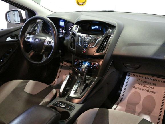 Ford Focus, 1.6 л, Робот, 2013 фото 7
