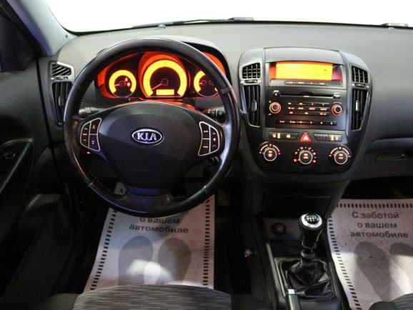 Kia Ceed, 1.6 л, МТ, 2010 фото 2