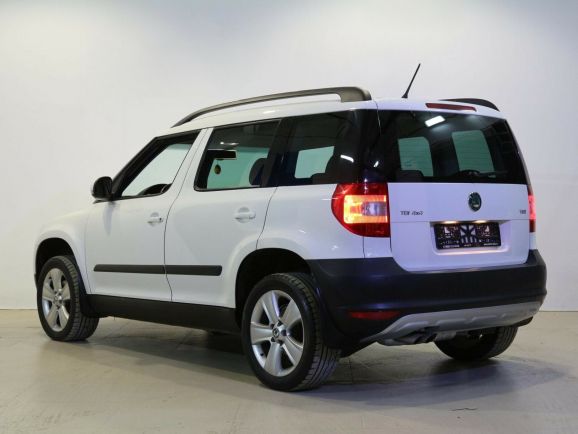 Skoda Yeti, 1.8 л, Робот, 2013 фото 6