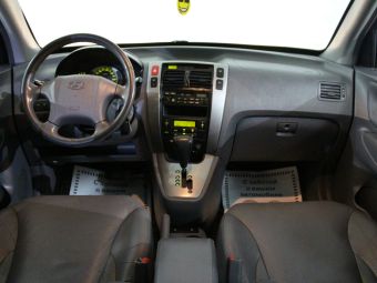 Hyundai Tucson, 2.0 л, АКПП, 2008 фото 2