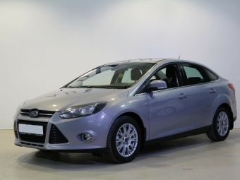 Ford Focus, 1.6 л, МКПП, 2013 фото 3