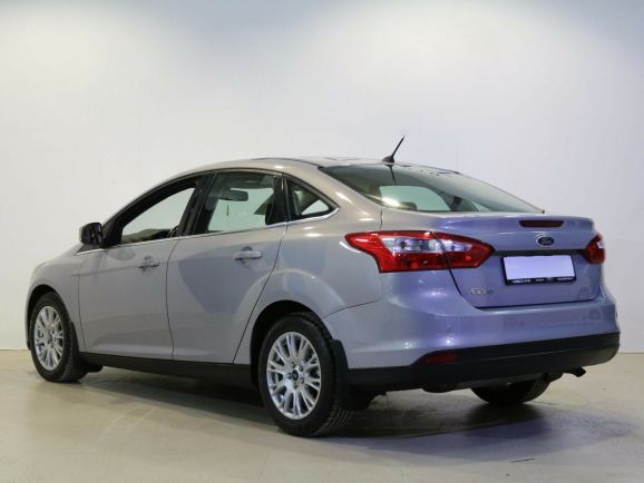 Ford Focus, 1.6 л, МТ, 2013 фото 6