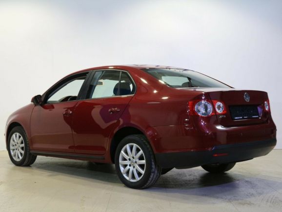 Volkswagen Jetta, 1.6 л, АТ, 2010 фото 6