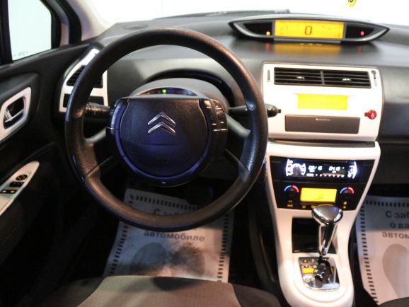 Citroen C4, 1.6 л, АТ, 2010 фото 2