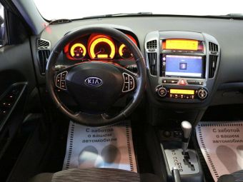 Kia Ceed, 1.6 л, АКПП, 2008 фото 2