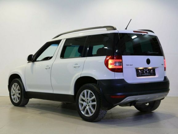 Skoda Yeti, 1.2 л, Робот, 2012 фото 6