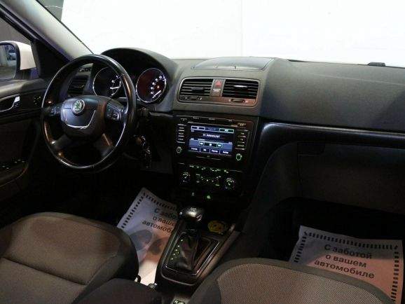 Skoda Yeti, 1.2 л, Робот, 2012 фото 7