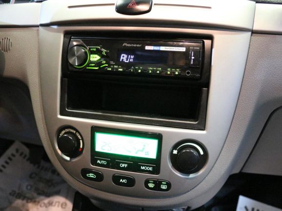 Chevrolet Lacetti, 1.8 л, МТ, 2012 фото 1