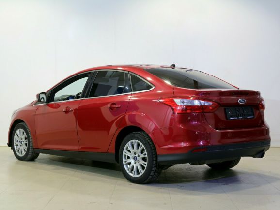 Ford Focus, 2.0 л, Робот, 2014 фото 6