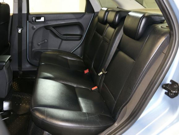 Ford Focus, 1.6 л, АТ, 2006 фото 7