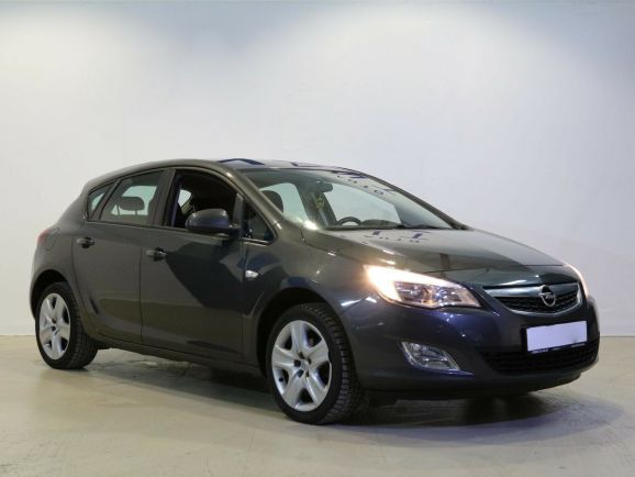 Opel Astra, 1.4 л, АТ, 2011 фото 4