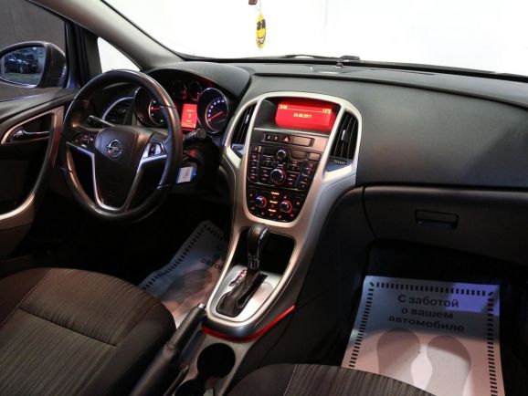 Opel Astra, 1.4 л, АТ, 2011 фото 7